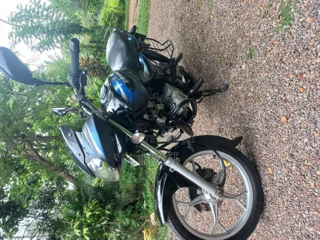 Bajaj Discover 125 2017 Motorbike (Used)