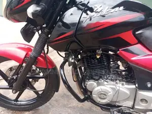 Bajaj Pulsar 150 2015 Motorbike (Used)