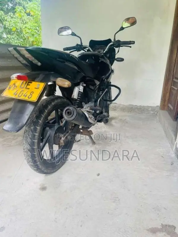 Bajaj Pulsar 180 2009 Motorbike (Used)