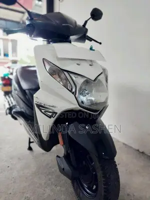 Honda Dio 2015 Motorbike (Used)