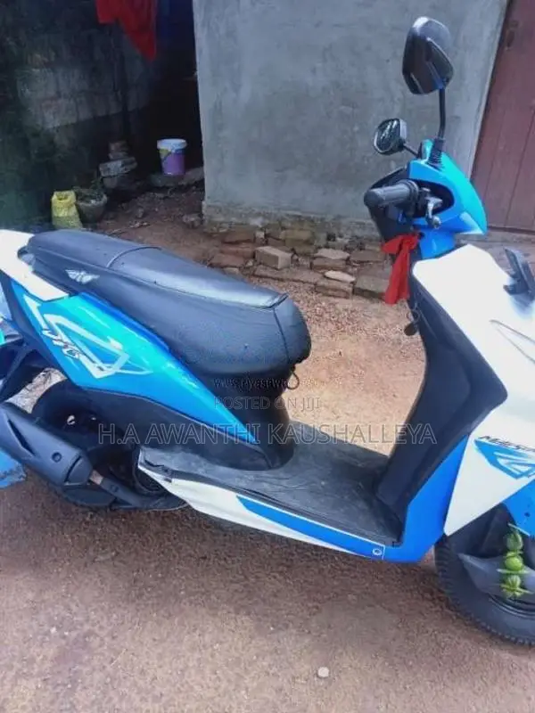 Honda Dio 2016 Motorbike (Used)