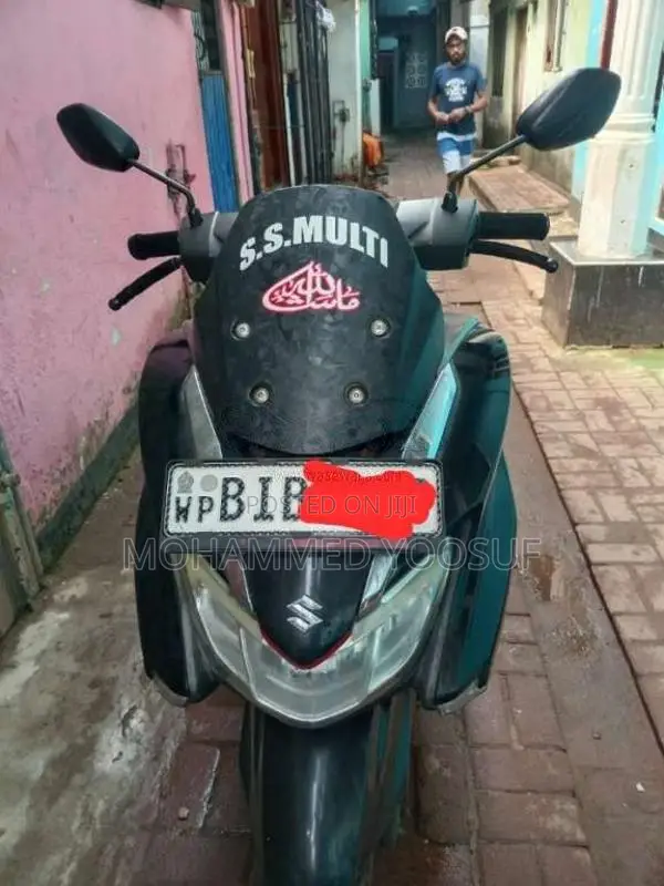 Suzuki Burgman 125 2019 Motorbike (Used)