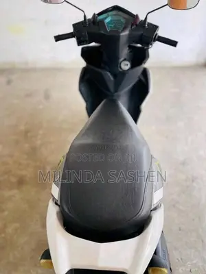 Yamaha ZR 2018 Motorbike (Used)