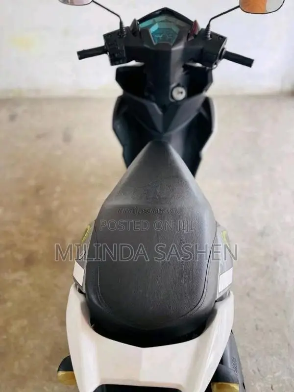 Yamaha ZR 2018 Motorbike (Used)