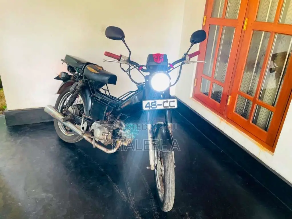 Loncin LX 2012 Motorbike (Used)