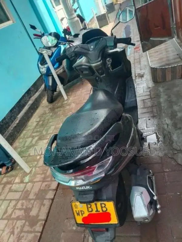 Suzuki Burgman 125 2019 Motorbike (Used)