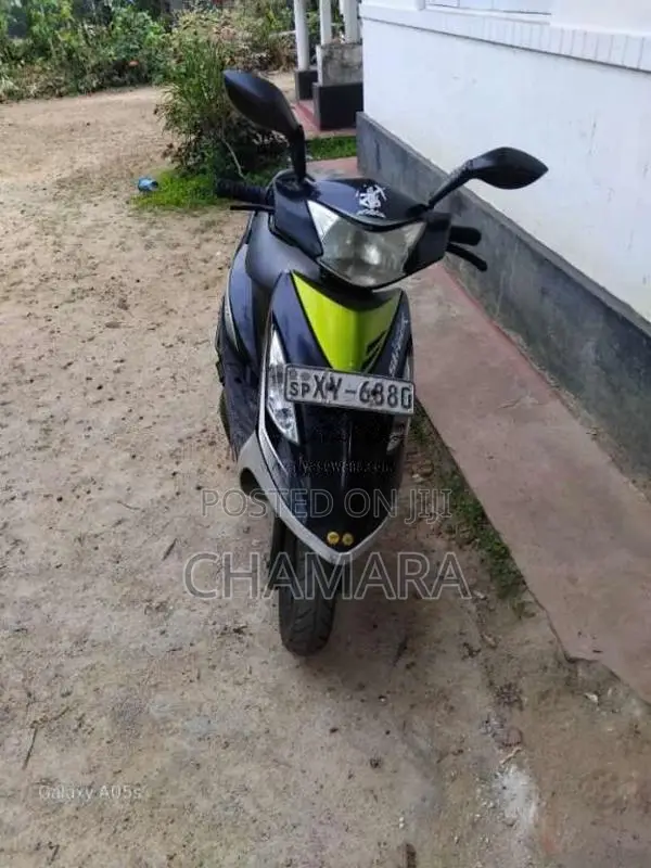 TVS Scooty Streak 2013 Motorbike (Used)