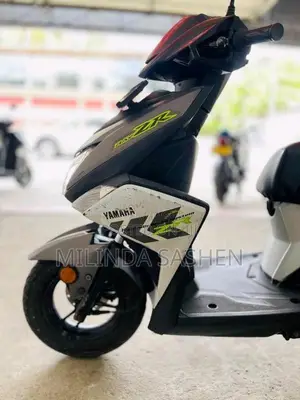Yamaha ZR 2018 Motorbike (Used)