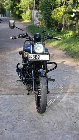 Bajaj Avenger 2017 Motorbike (Used)