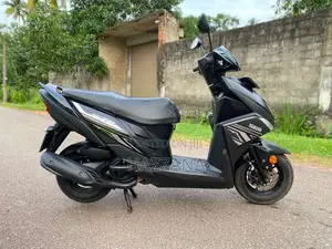 Yamaha Ray ZR 2019 Motorbike (Used)