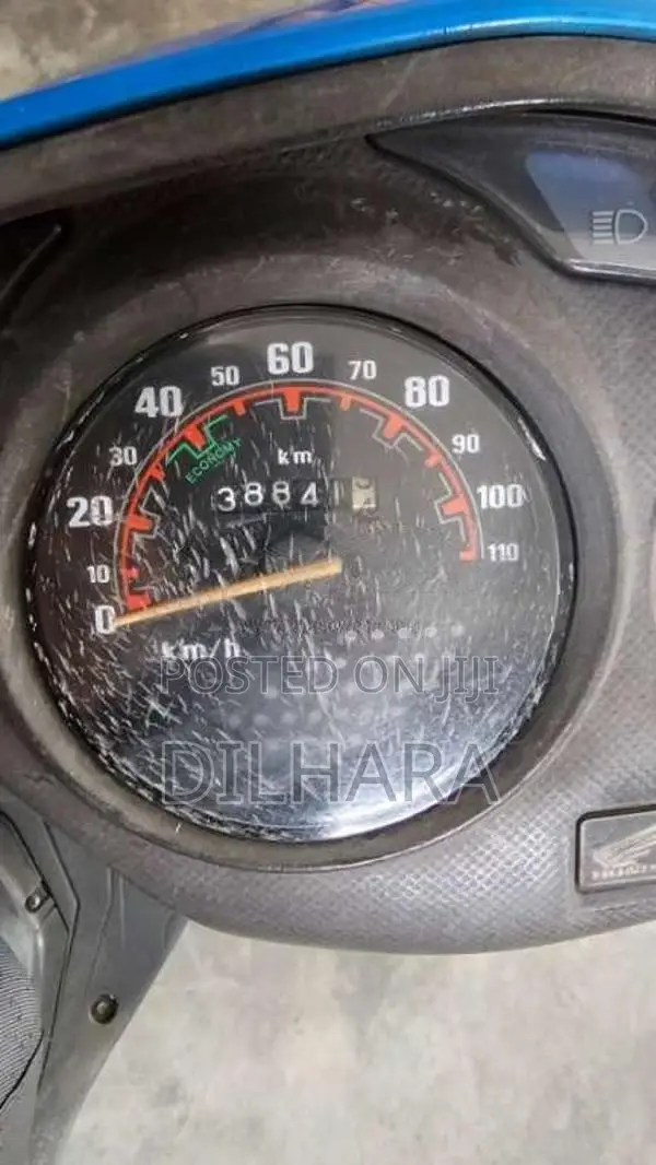Honda Dio 2015 Motorbike (Used)
