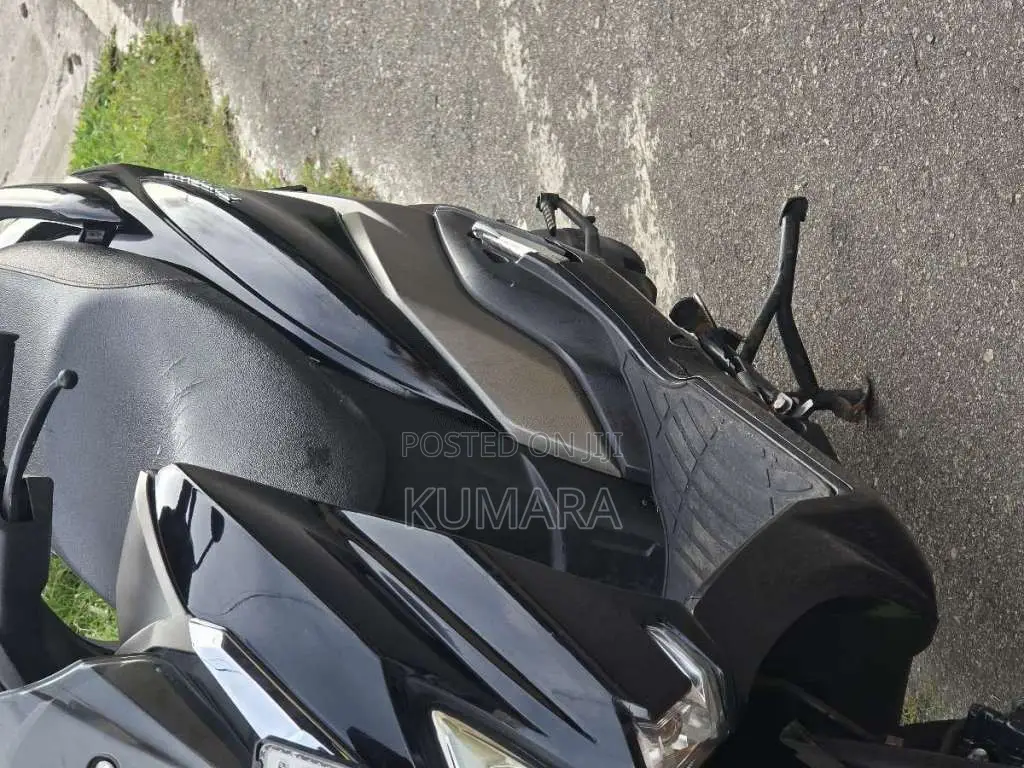 Suzuki Burgman 125 2019 Motorbike (Used)
