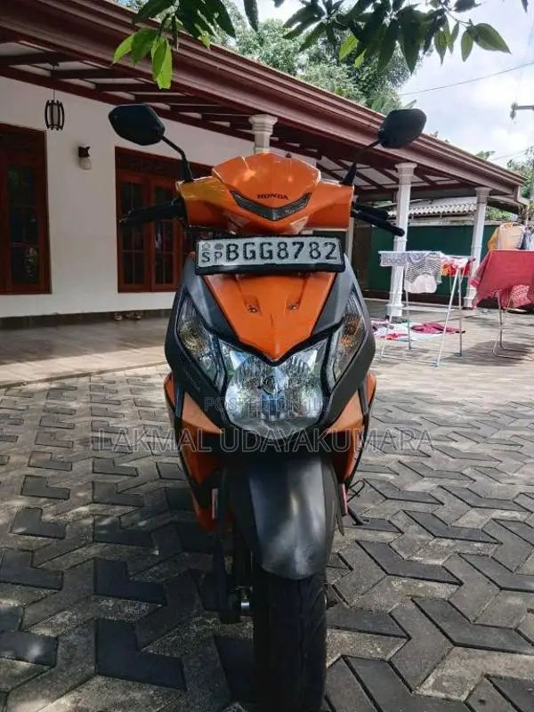 Honda Dio 2018 Motorbike (Used)