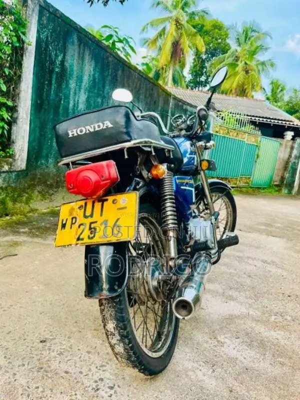 Loncin C90 2009 Motorbike (Used)