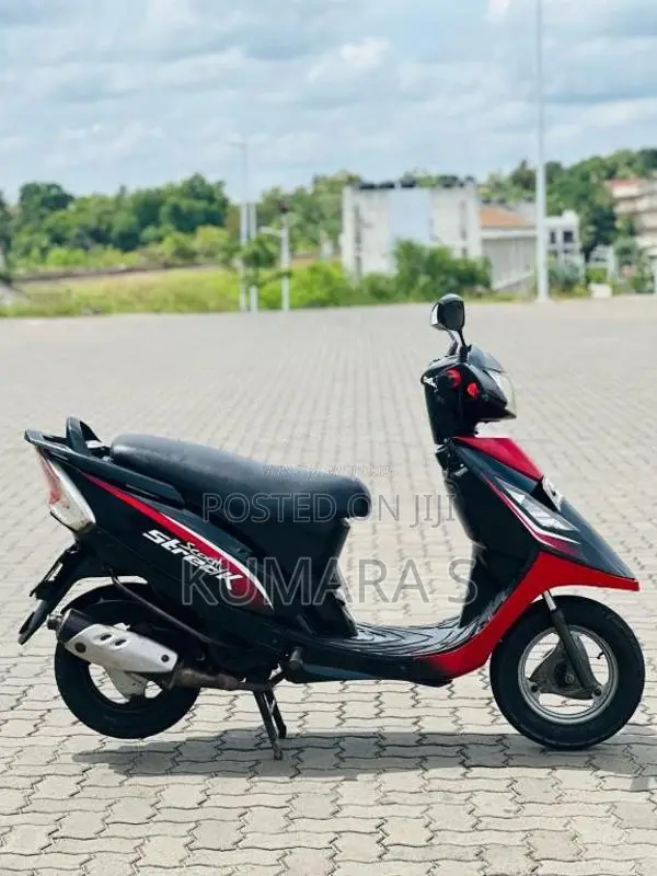 TVS Scooty Streak 2012 Motorbike (Used)
