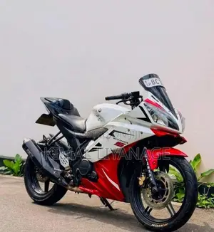 Yamaha R15 2016 Motorbike (Used)
