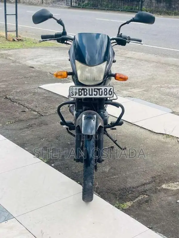 Bajaj Platina 2014 Motorbike (Used)