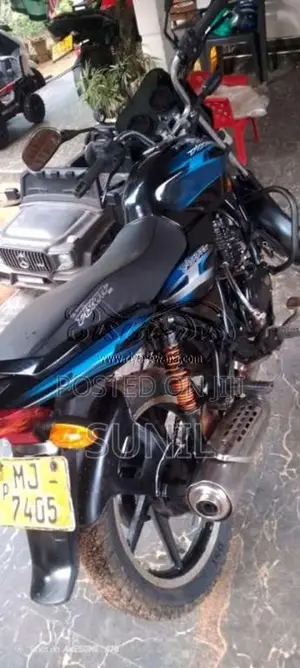 Bajaj Discover 2006 Motorbike (Used)