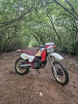 Yamaha DT 2002 Motorbike (Used)