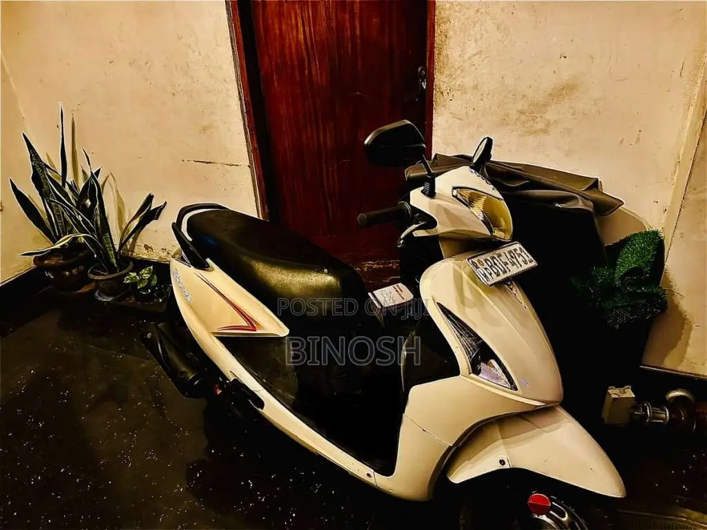 Hero Pleasure 2016 Motorbike (Used)