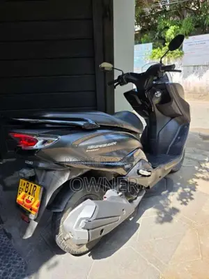 Suzuki BURGMAN 2020 Motorbike (Used)