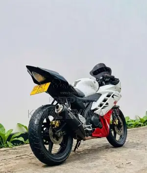 Yamaha R15 2016 Motorbike (Used)