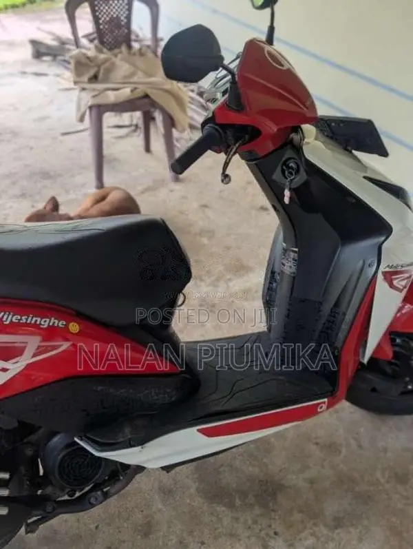 Honda Dio 2015 Motorbike (Used)