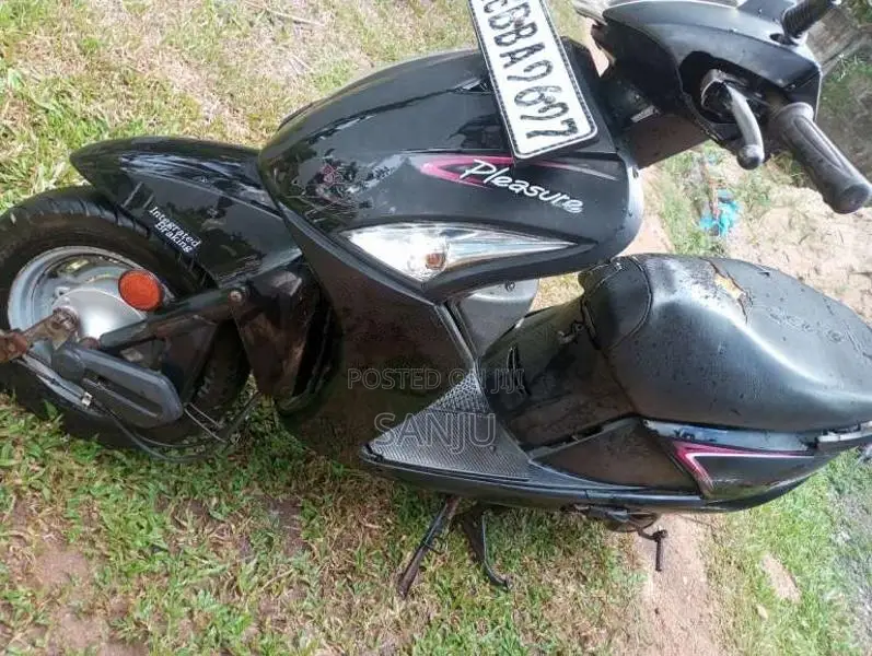 Hero Pleasure 2014 Motorbike (Used)