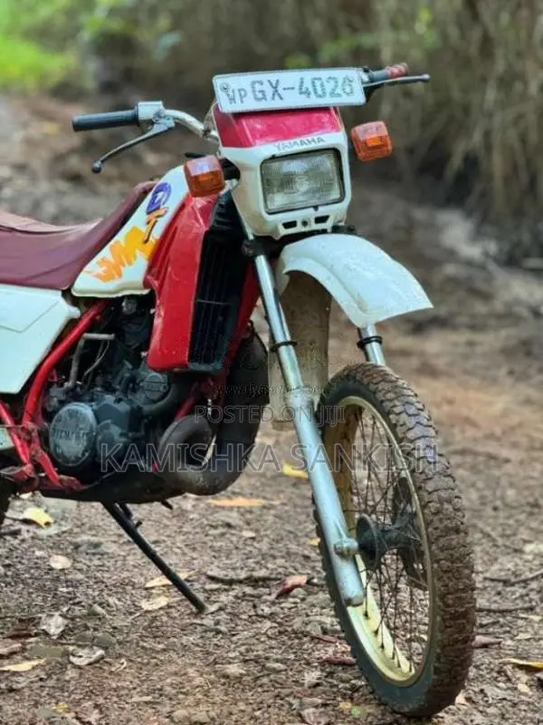 Yamaha DT 2002 Motorbike (Used)