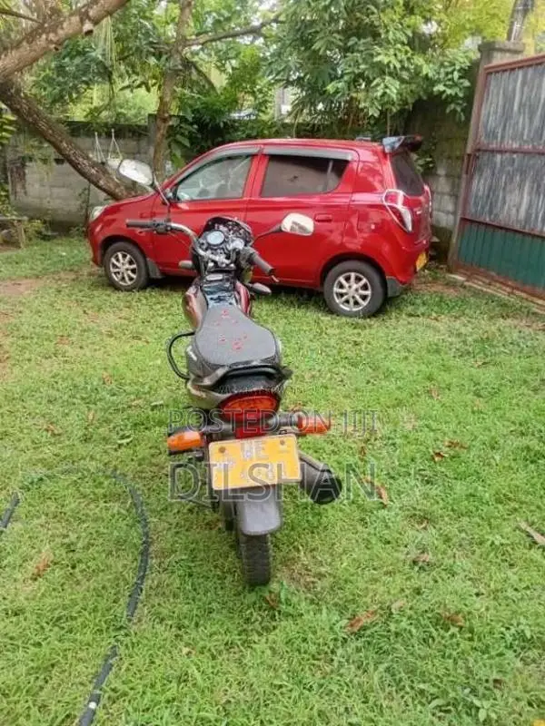 Bajaj Platina 125 2011 Motorbike (Used)