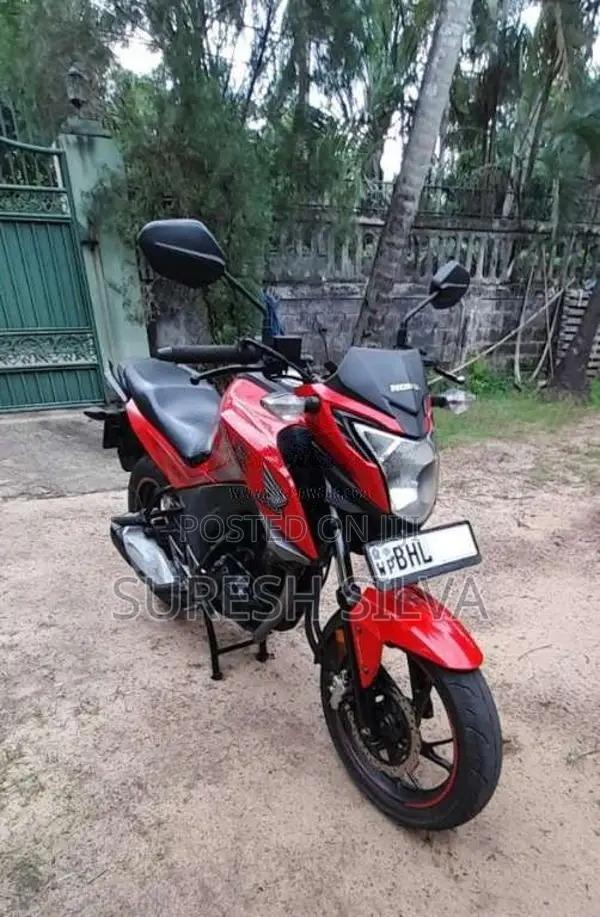 Honda Hornet 2018 Motorbike (Used)