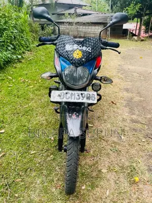 Bajaj Discover 100 2015 Motorbike (Used)