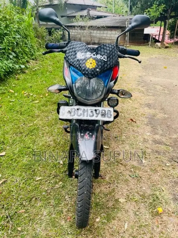 Bajaj Discover 100 2015 Motorbike (Used)