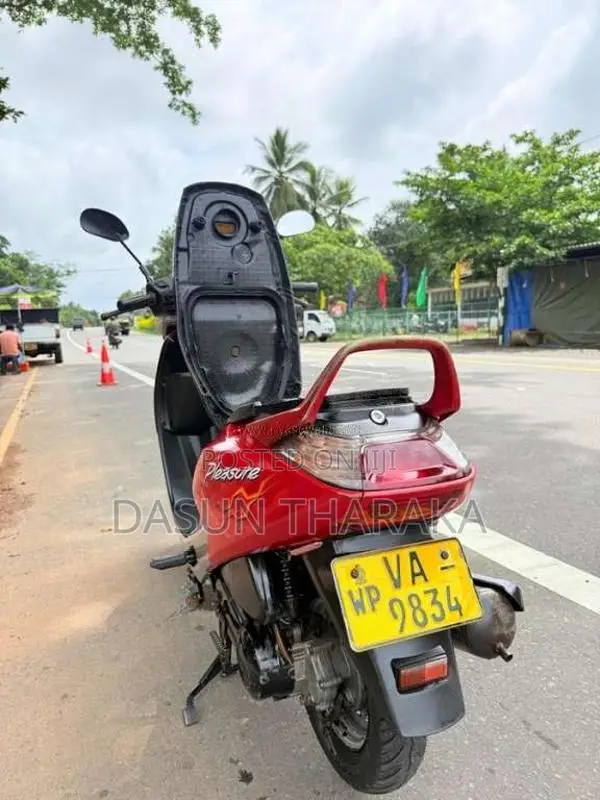 Hero Pleasure 2009 Motorbike (Used)