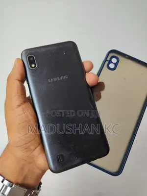 Samsung Galaxy A10 2GB/32GB (Used)