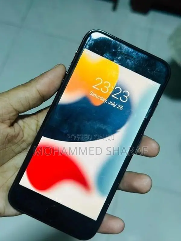 Apple iPhone 7 (Used)