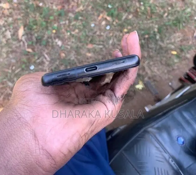 Google Pixel 6a 6/128GB (Used)