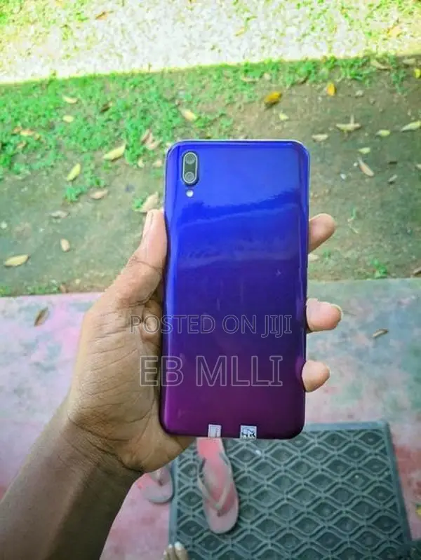 Vivo Y93 6GB 128GB (Refurbished)