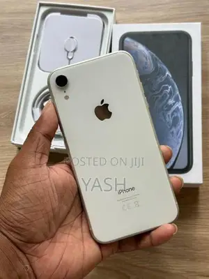 Apple iPhone XR 128GB (Used)