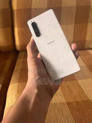 Sony Xperia 1 II (Used)