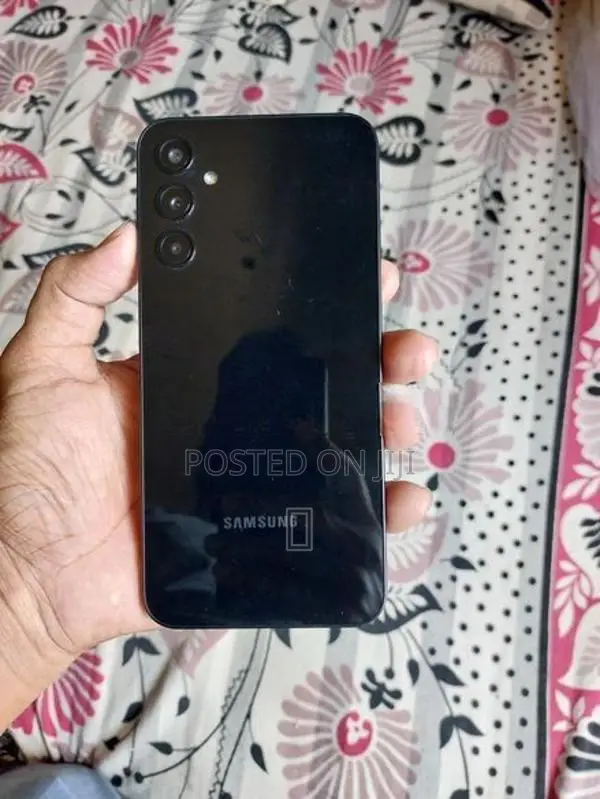 Samsung Galaxy A24 (Used)