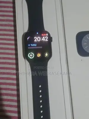 Apple Watch Series 8