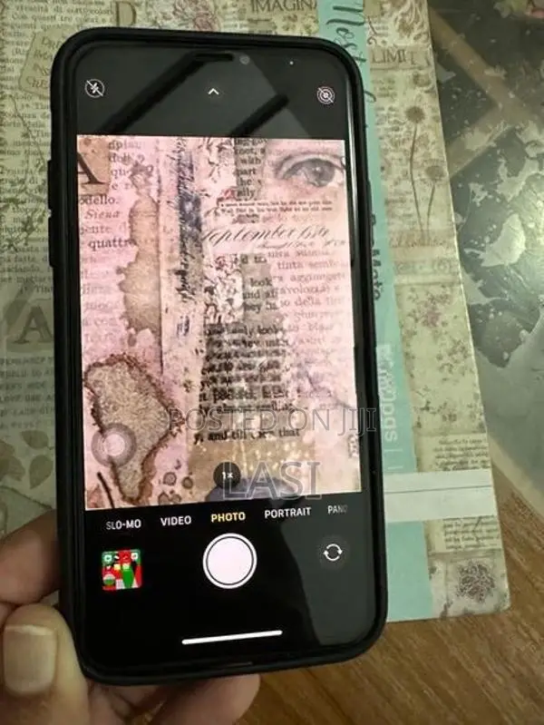 Apple iPhone XS (Used)