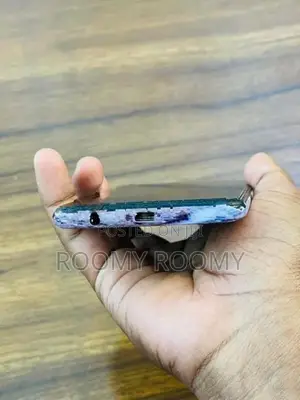 Samsung Galaxy M10 (Used)