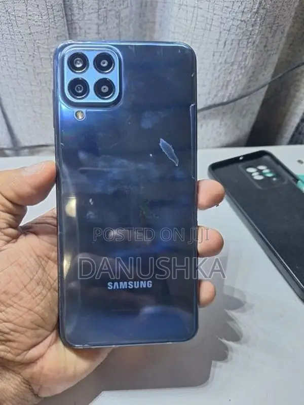 Samsung Galaxy M33 (Used)