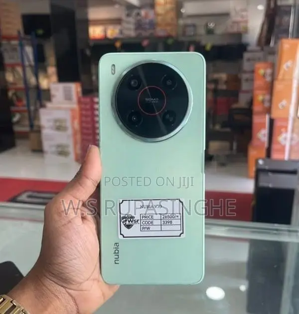 ZTE nubia V70 Max (Used)