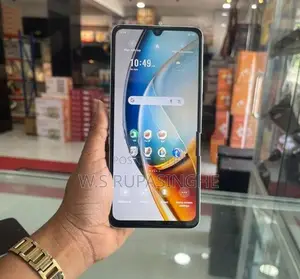 ZTE nubia V70 Max (Used)