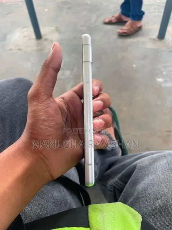 Google Pixel 7a (Used)