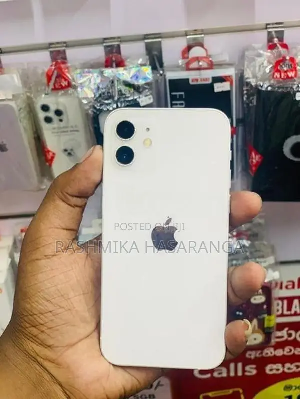 Apple iPhone 12 (Used)