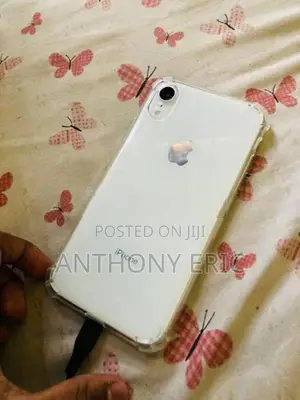 Apple iPhone XR (Used)